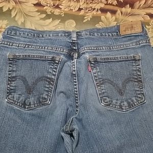 Womens Levi's 505 size 8M/ 30 inseam